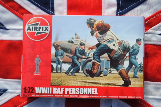 Airfix A01747  RAF Personnel